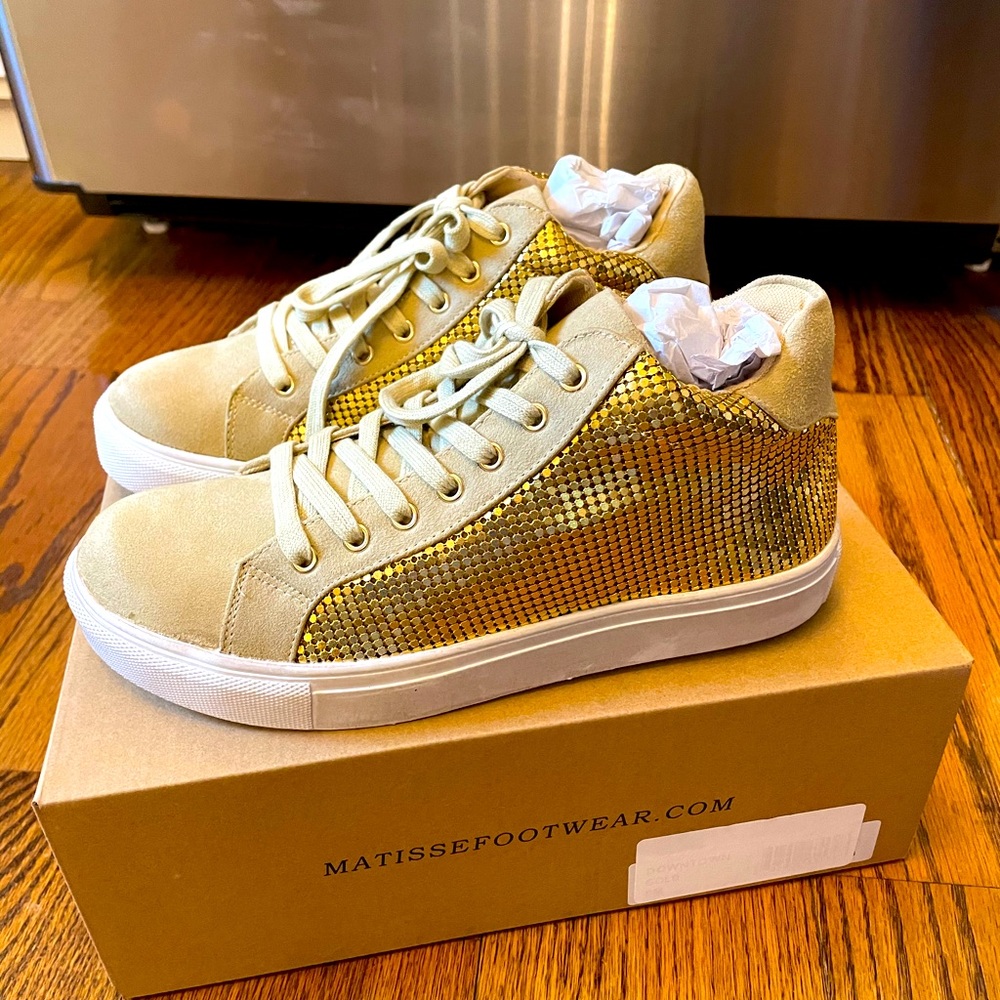 Matisse Gold Metallic Mesh Sneakers Size 9M, New!